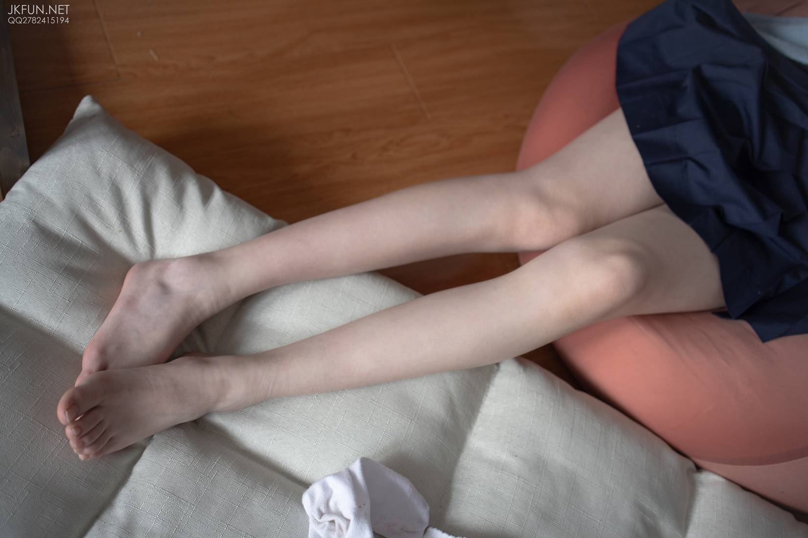 图片[60]-[森萝财团写真] JKFUN-002 Aika 可爱学妹丝足 在线浏览 – 速更版-美库