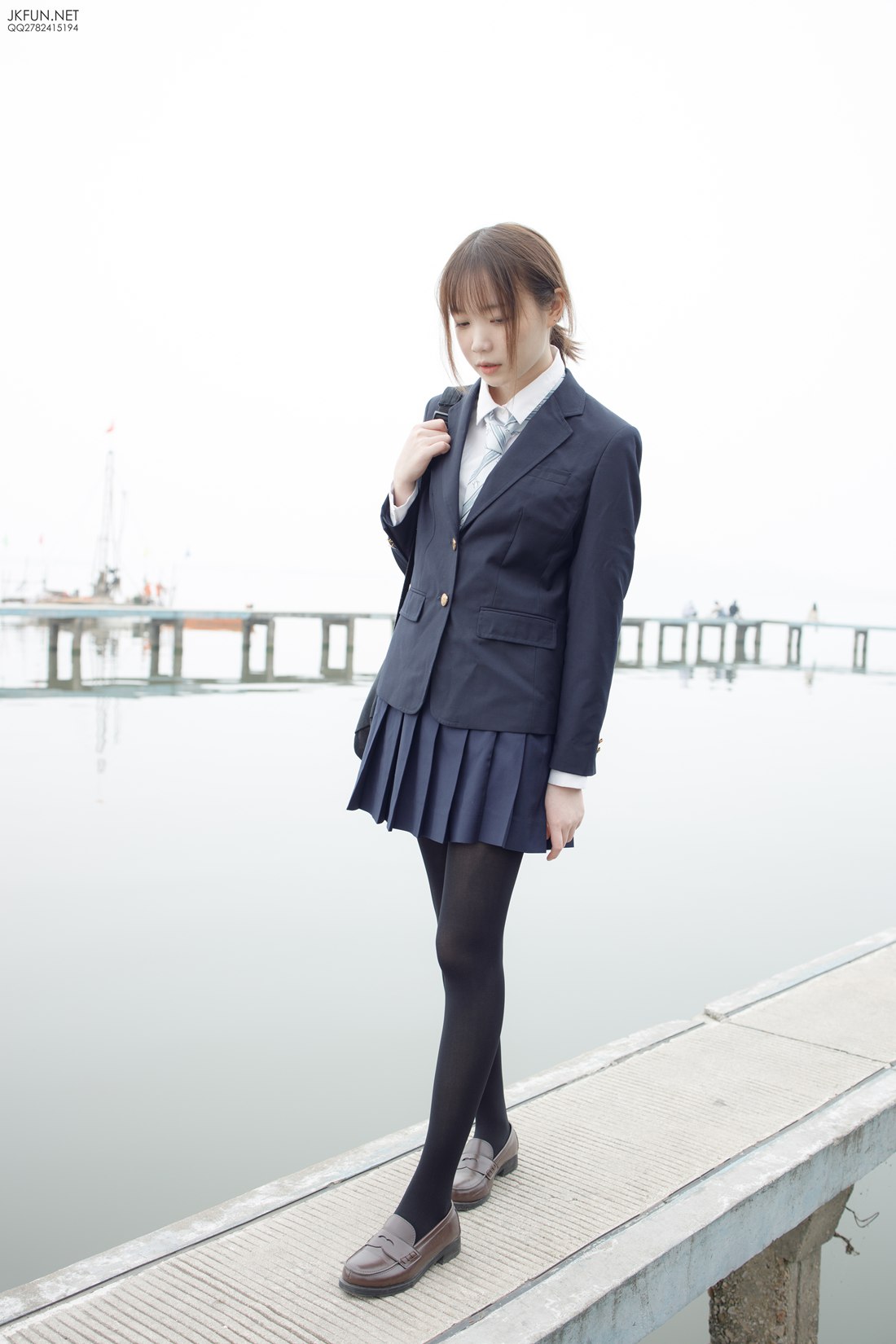 图片[62]-[森萝财团写真] JKFUN-006 Aika 日系黑丝 在线浏览 – 速更版-美库