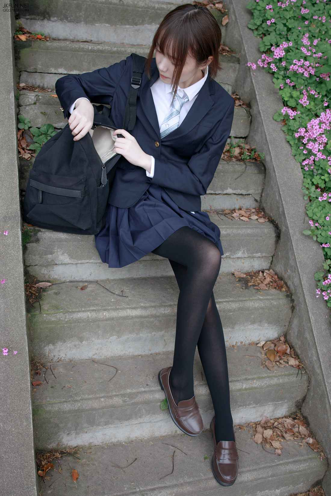 图片[21]-[森萝财团写真] JKFUN-006 Aika 日系黑丝 在线浏览 – 速更版-美库