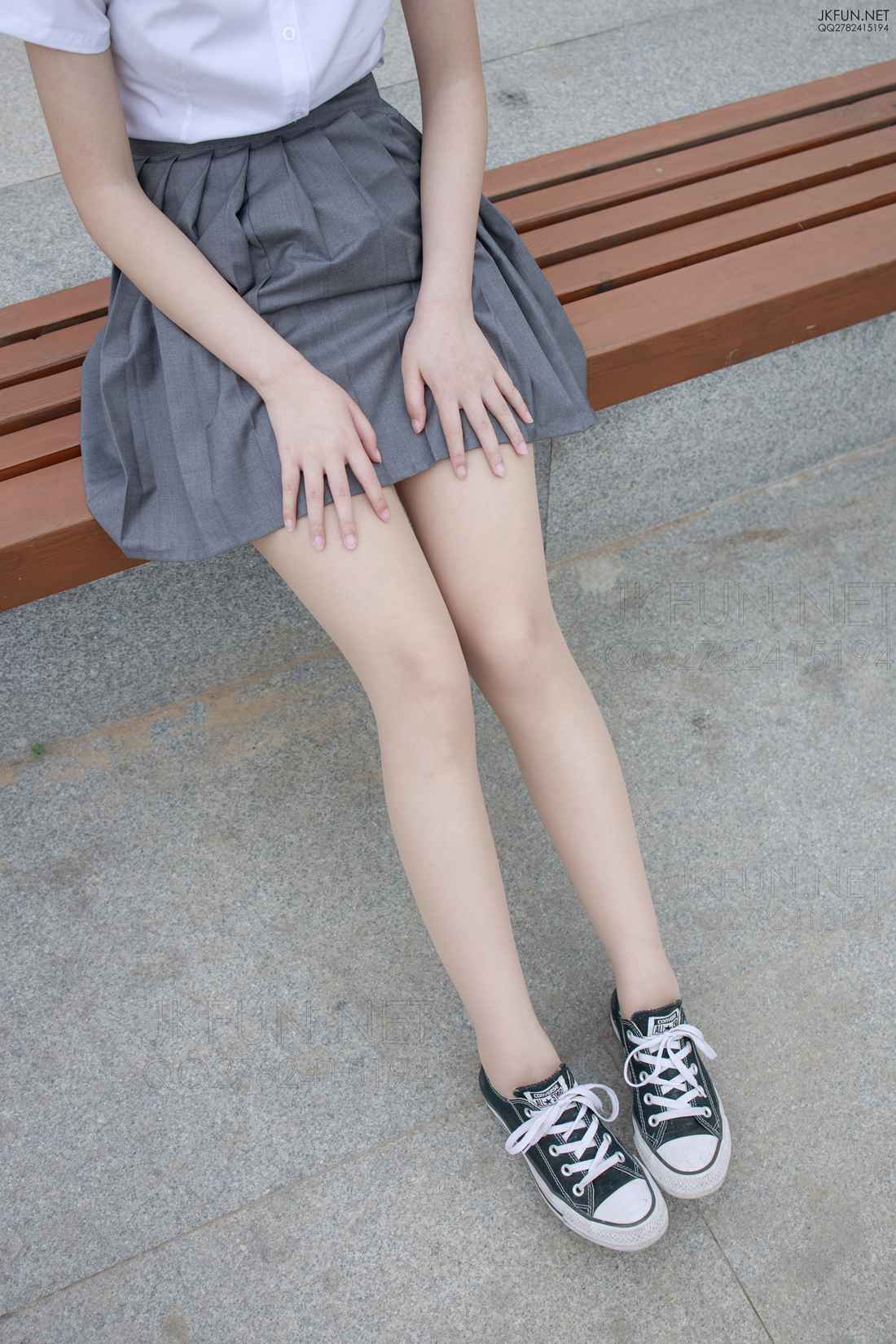 图片[33]-[森萝财团写真] JKFUN-005 卉子 10D肉丝 在线浏览 – 速更版-美库