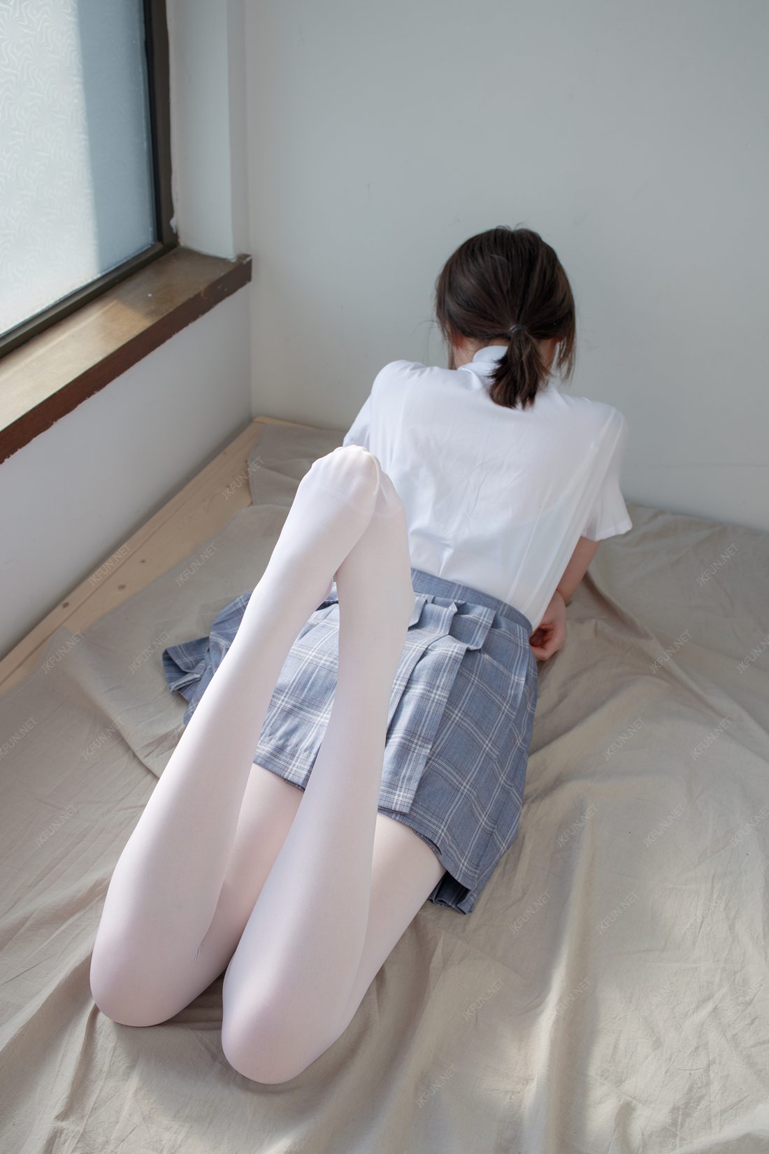 图片[102]-[森萝财团写真] JKFUN-002 Aika 可爱学妹丝足 在线浏览 – 速更版-美库