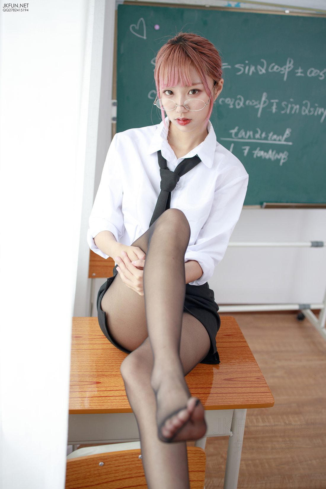 图片[72]-[森萝财团写真] JKFUN-011 20D黑丝肉丝吊带袜 教师制服 在线浏览 – 速更版-美库