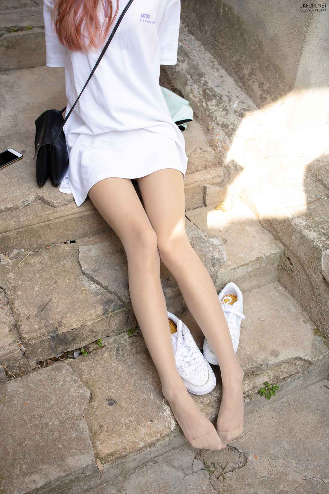 图片[94]-[森萝财团写真] JKFUN-012 10D肉丝运动鞋桌下 在线浏览 – 速更版-美库