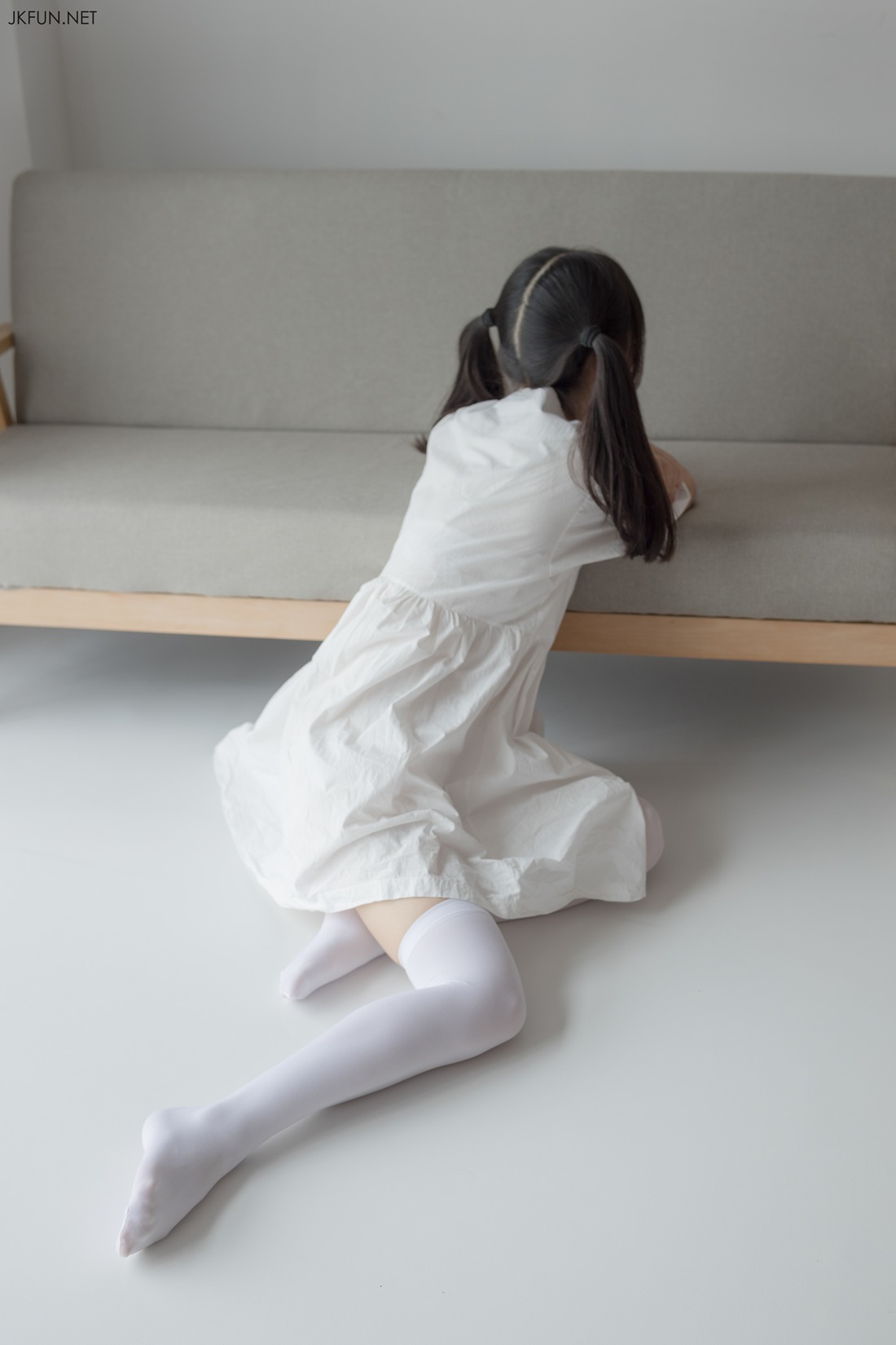 图片[89]-[森萝财团写真] JKFUN-014 默陌 白衣飘飘的年代 在线浏览 – 速更版-美库