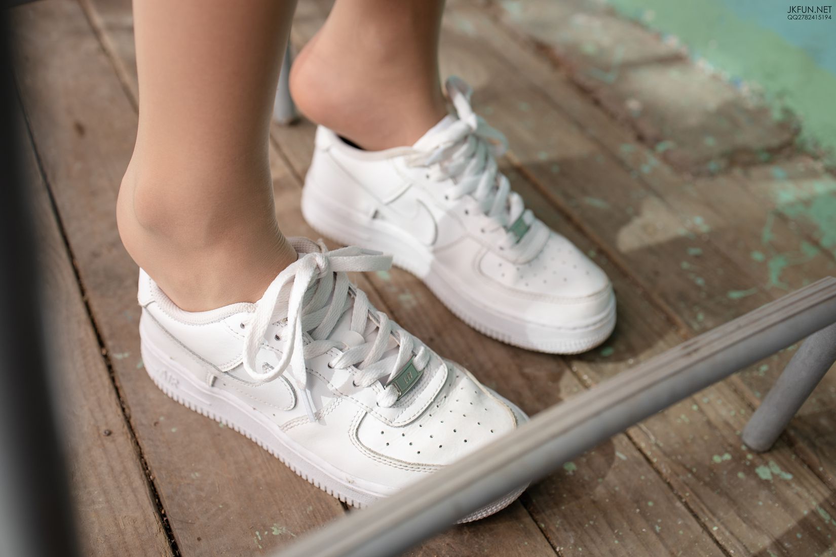 图片[57]-[森萝财团写真] JKFUN-012 10D肉丝运动鞋桌下 在线浏览 – 速更版-美库