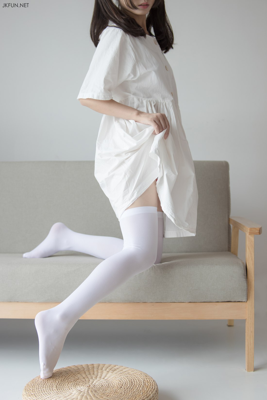 图片[57]-[森萝财团写真] JKFUN-014 默陌 白衣飘飘的年代 在线浏览 – 速更版-美库