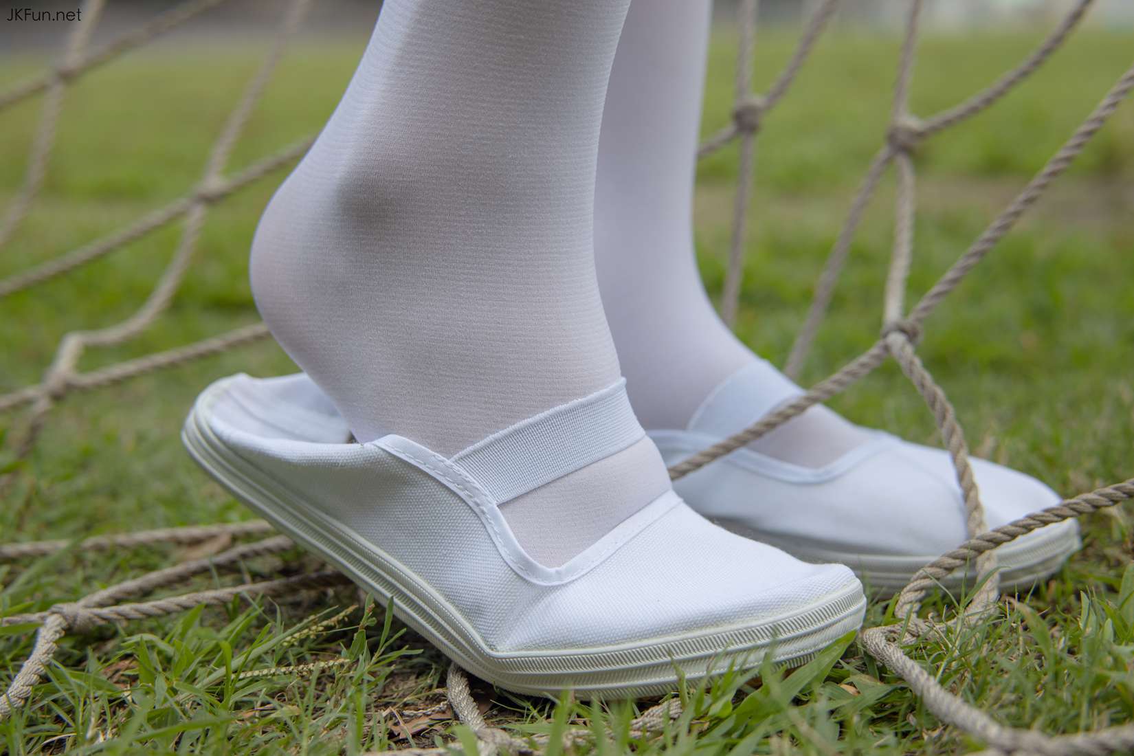 图片[11]-[森萝财团写真] JKFUN-019 80D白丝 外景体操服 Aika 在线浏览 – 速更版-美库