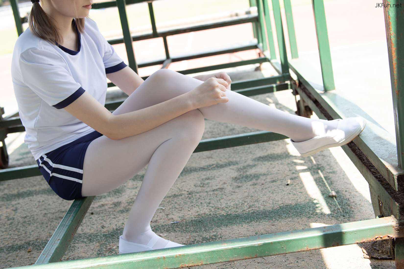 图片[27]-[森萝财团写真] JKFUN-019 80D白丝 外景体操服 Aika 在线浏览 – 速更版-美库