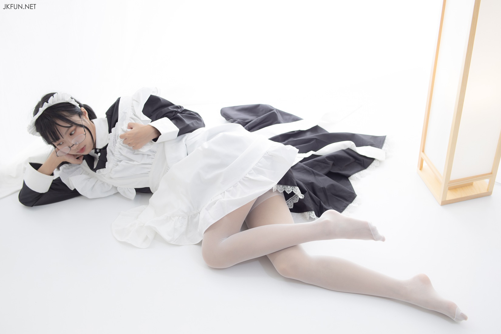 图片[25]-[森萝财团写真] JKFUN-017 15D超薄白丝 小梓 在线浏览 – 速更版-美库