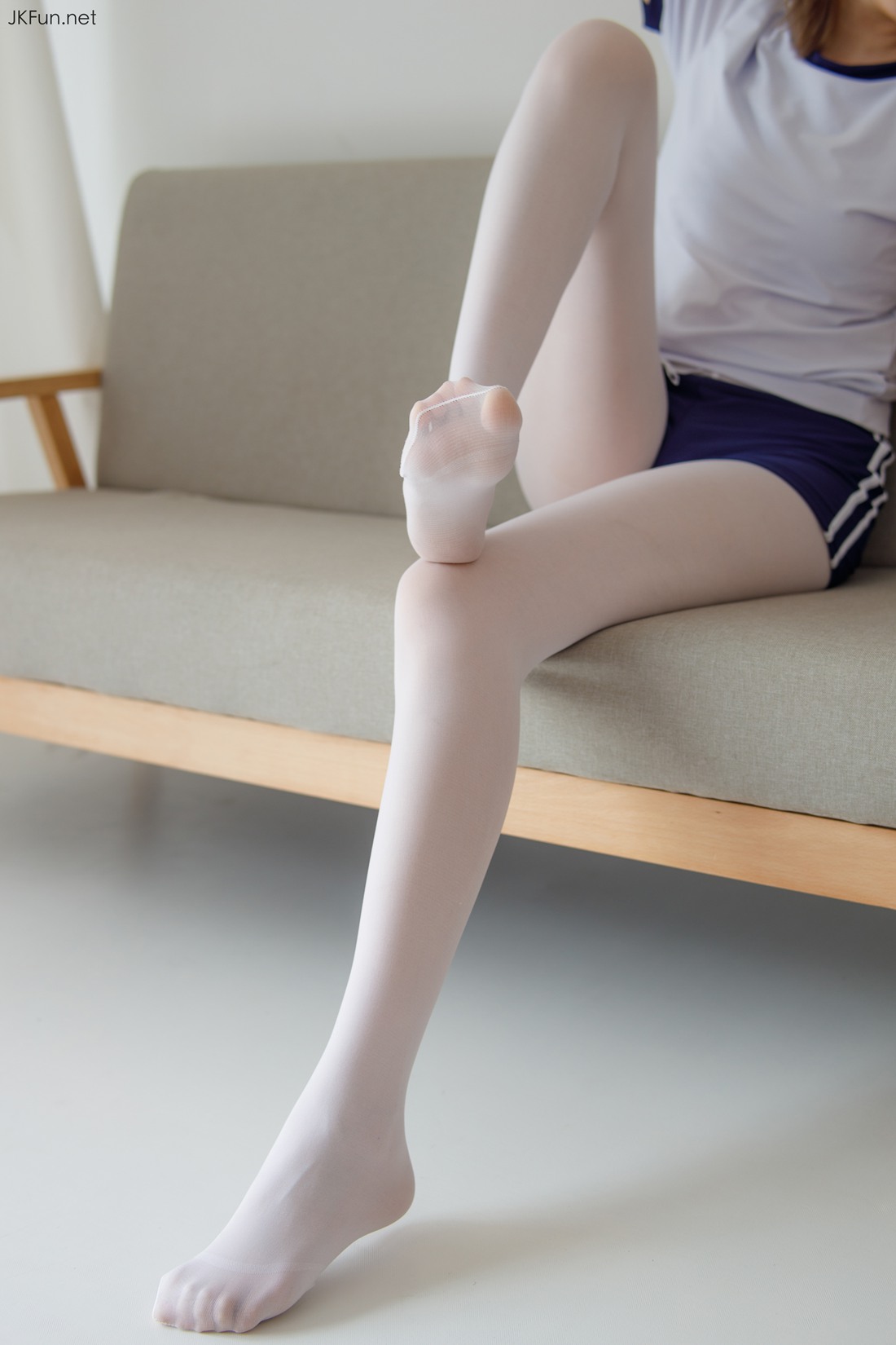 图片[35]-[森萝财团写真] JKFUN-019 80D白丝 外景体操服 Aika 在线浏览 – 速更版-美库