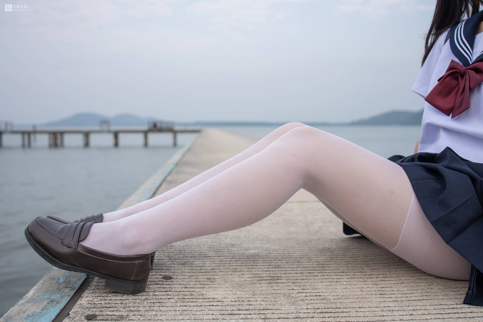 图片[4]-[森萝财团写真] JKFUN-028 抑郁湖边与绝望天台 15D白丝 默陌 在线浏览 – 速更版-美库