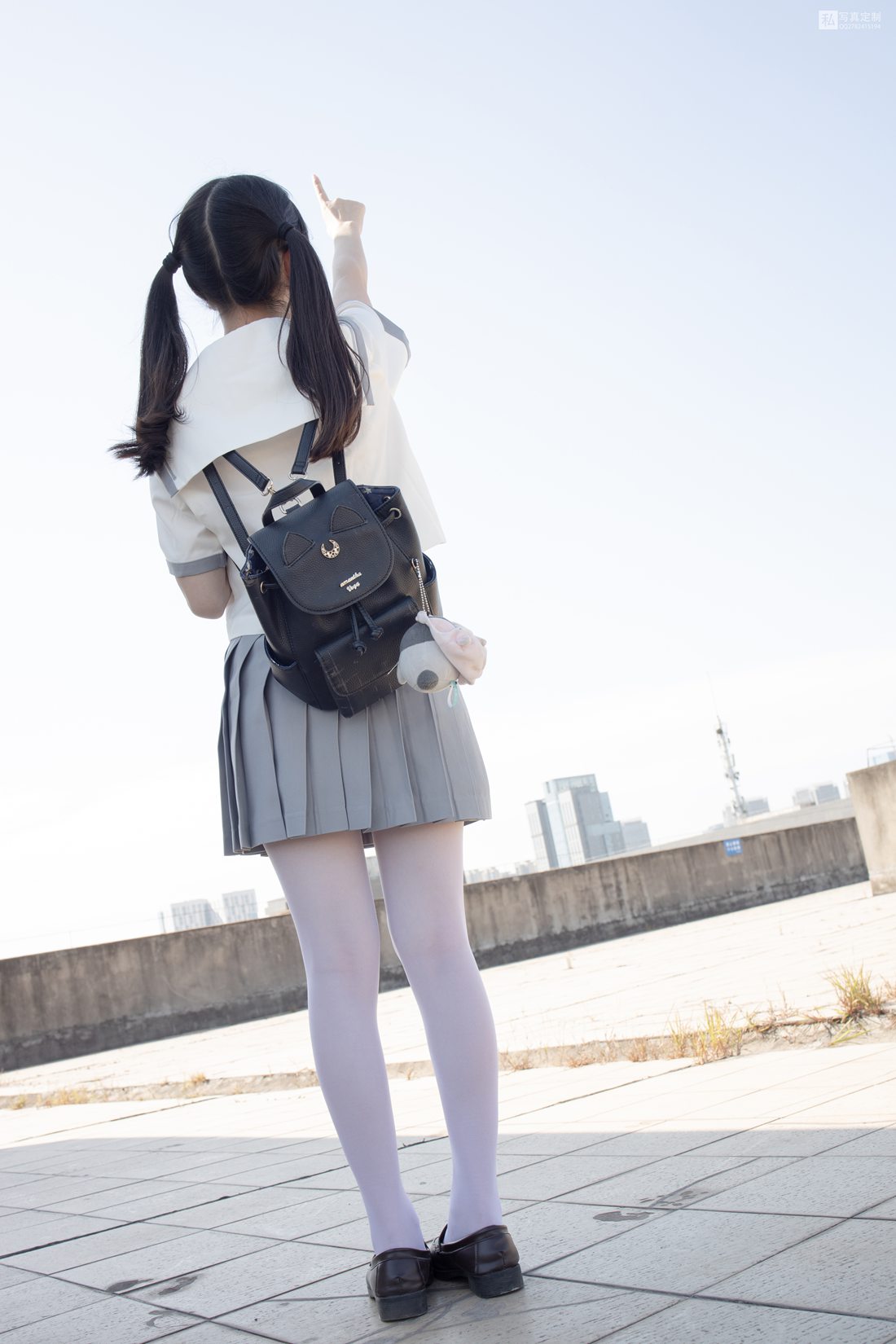 图片[25]-[森萝财团写真] JKFUN-028 抑郁湖边与绝望天台 15D白丝 默陌 在线浏览 – 速更版-美库