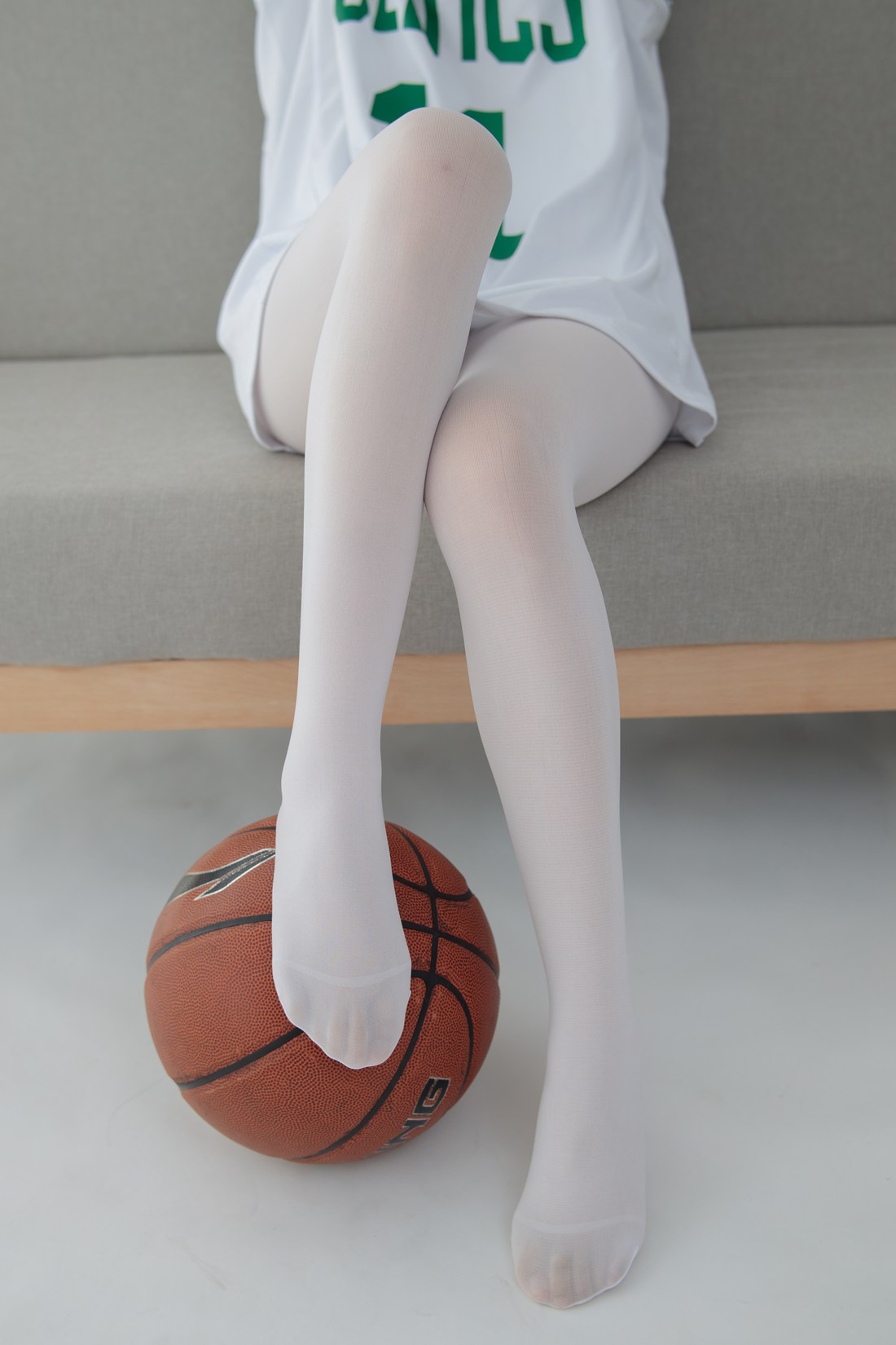 图片[18]-[森萝财团写真] JKFUN-036《与篮球无关》80D白丝 R16 卉子 在线浏览 – 速更版-美库