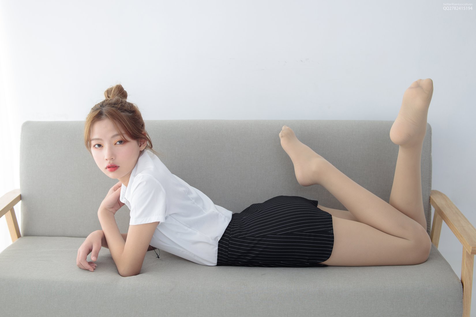 图片[17]-[森萝财团写真] JKFUN-046 OL一定要搭配眼镜 50D肉丝 在线浏览 – 速更版-美库