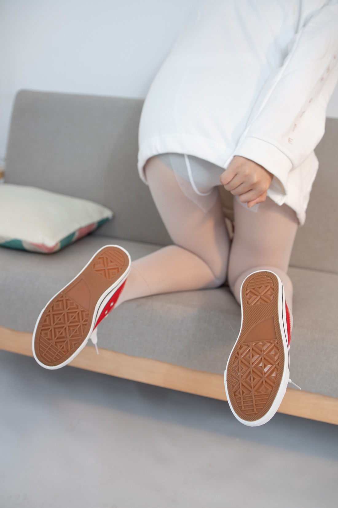 图片[5]-[森萝财团写真] JKFUN-054 红布鞋白丝 13D白丝 小夜 在线浏览 – 速更版-美库