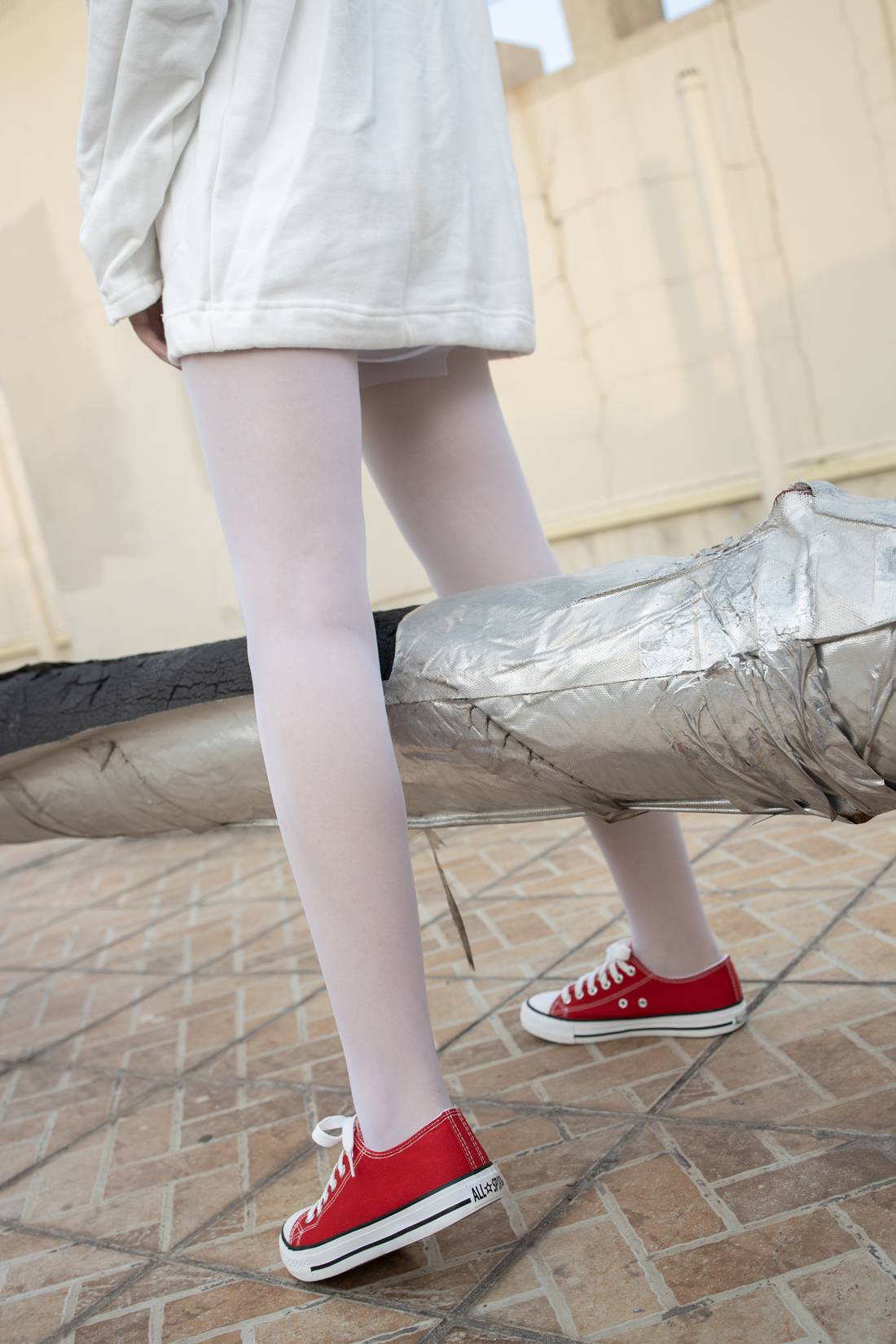 图片[28]-[森萝财团写真] JKFUN-054 红布鞋白丝 13D白丝 小夜 在线浏览 – 速更版-美库