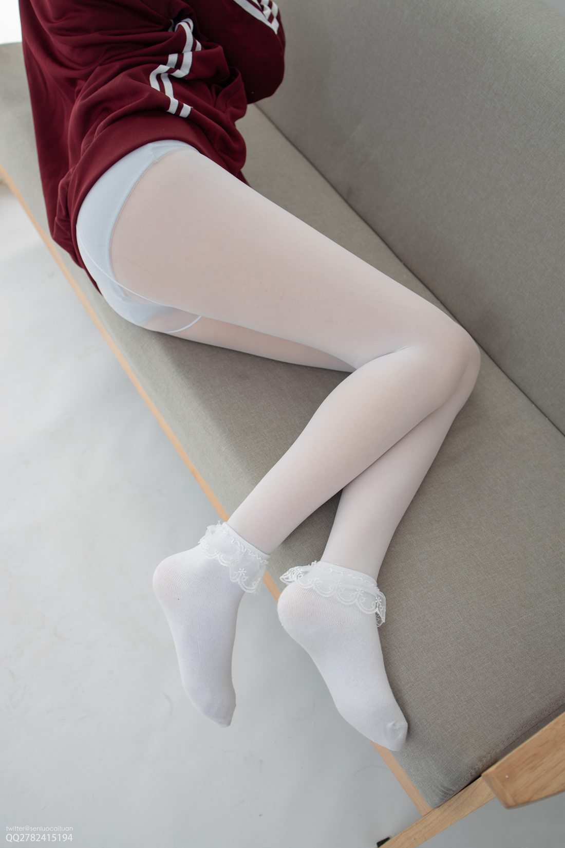 图片[31]-[森萝财团写真] JKFUN-百元系列2-3《白丝套蕾丝花边短袜》匿名 在线浏览 – 速更版-美库