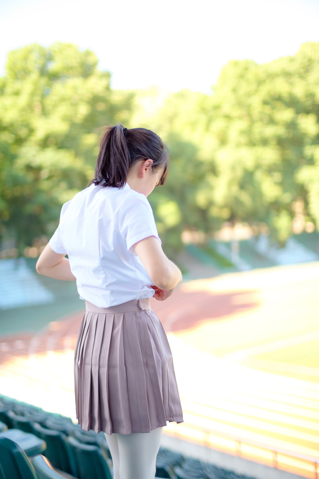 [森萝财团写真] R15-030 在线浏览 – 雅色汇