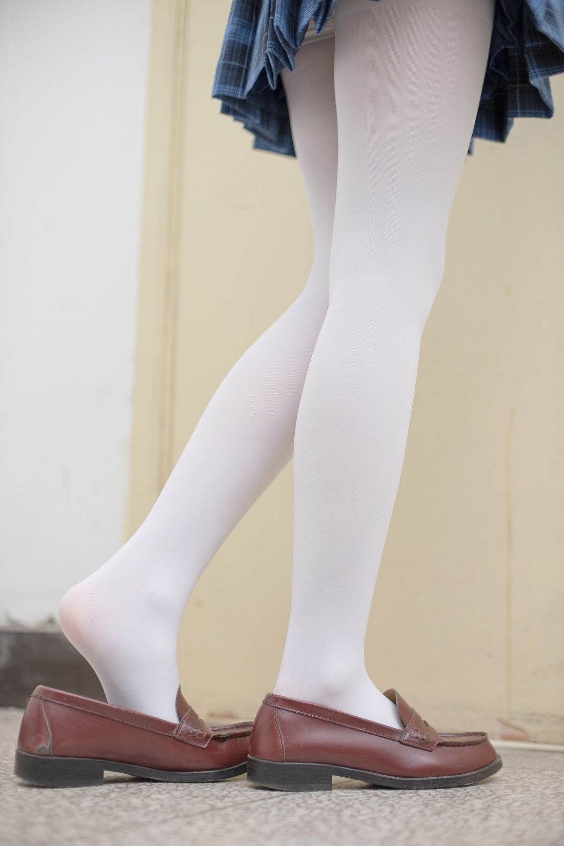 [森萝财团写真] R15-044 在线浏览 – 优选-优选资源网