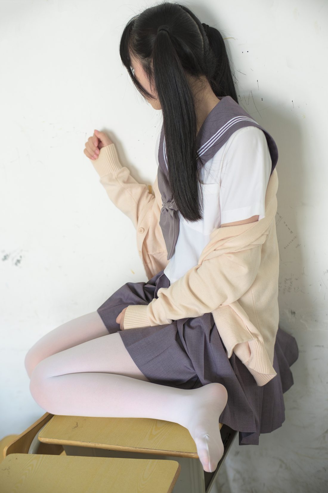 [森萝财团写真] X-017 在线浏览 - 雅色汇