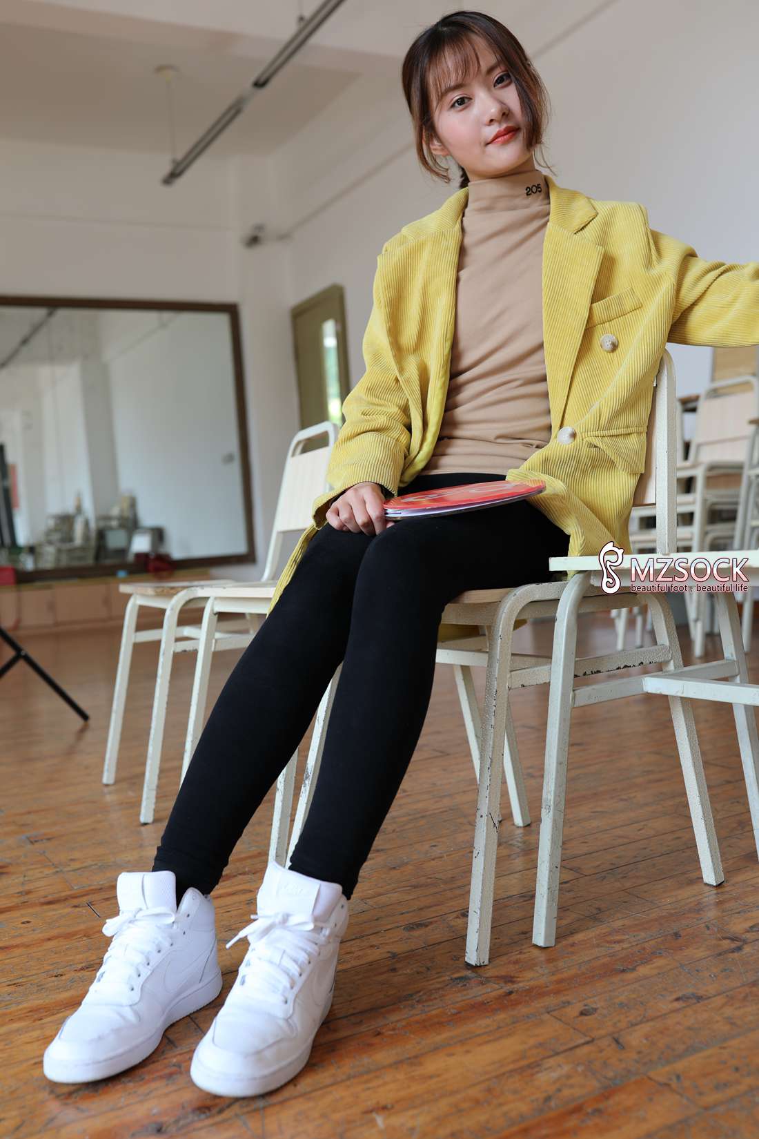 图片[78]-[MZSOCK爱美足] No.002 佳妹 在线浏览 – 速更版-美库