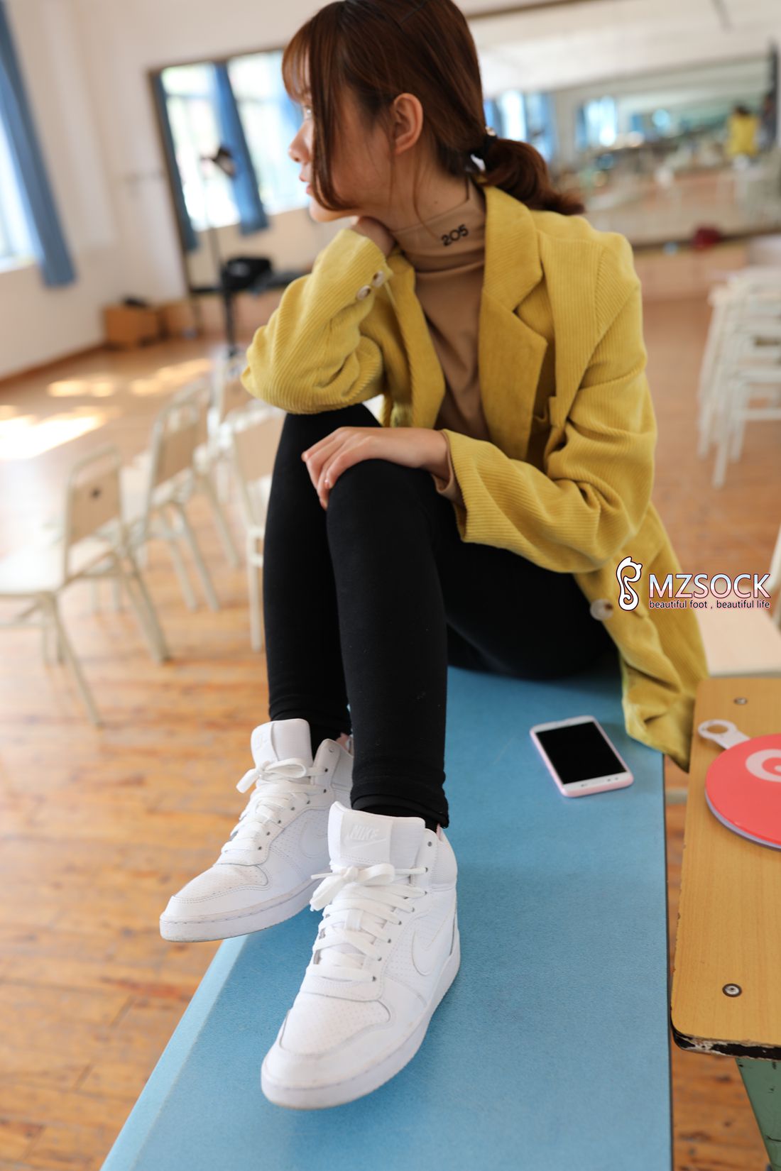 图片[41]-[MZSOCK爱美足] No.002 佳妹 在线浏览 – 速更版-美库