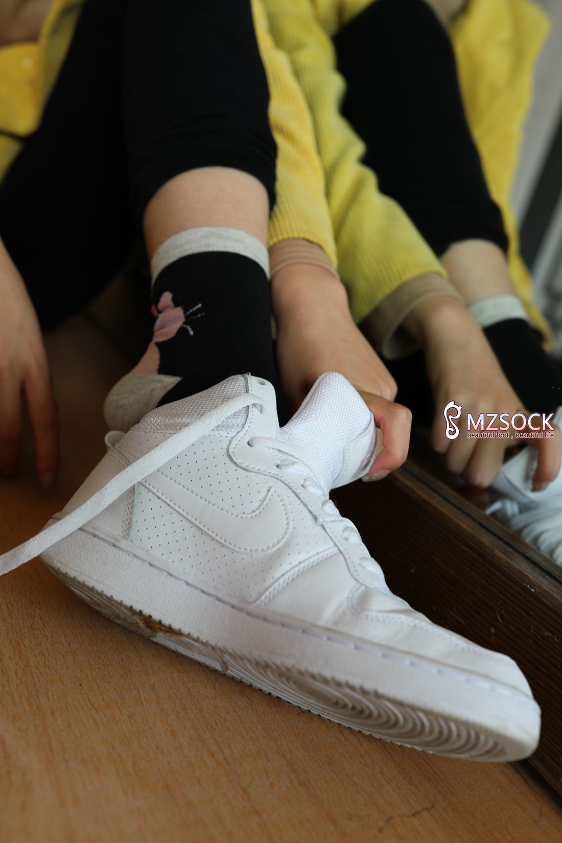 图片[77]-[MZSOCK爱美足] No.002 佳妹 在线浏览 – 速更版-美库