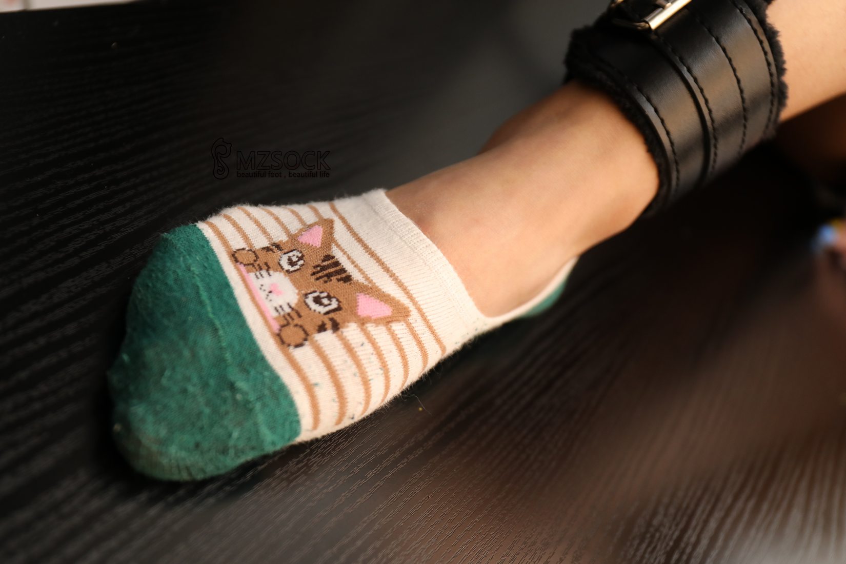 图片[125]-[MZSOCK爱美足] No.005 范范 在线浏览 – 速更版-美库