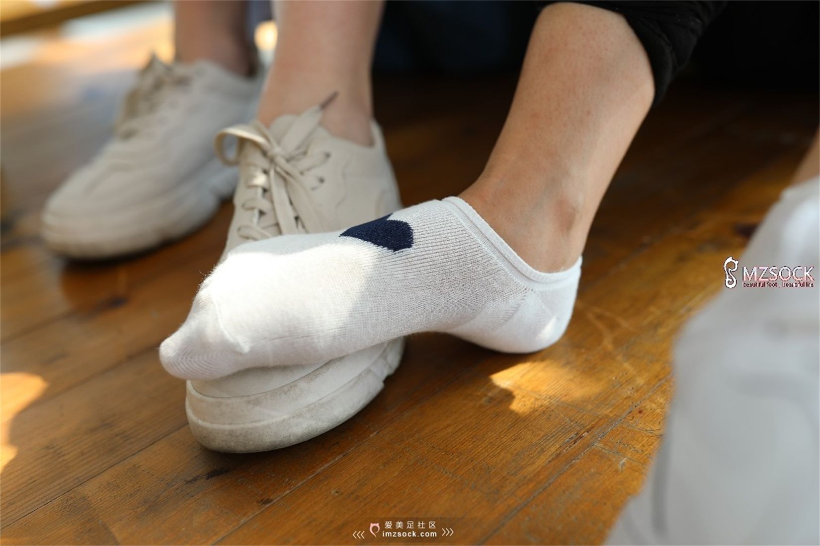 图片[48]-[MZSOCK爱美足] No.003 肖弧&佳妹 在线浏览 – 速更版-美库