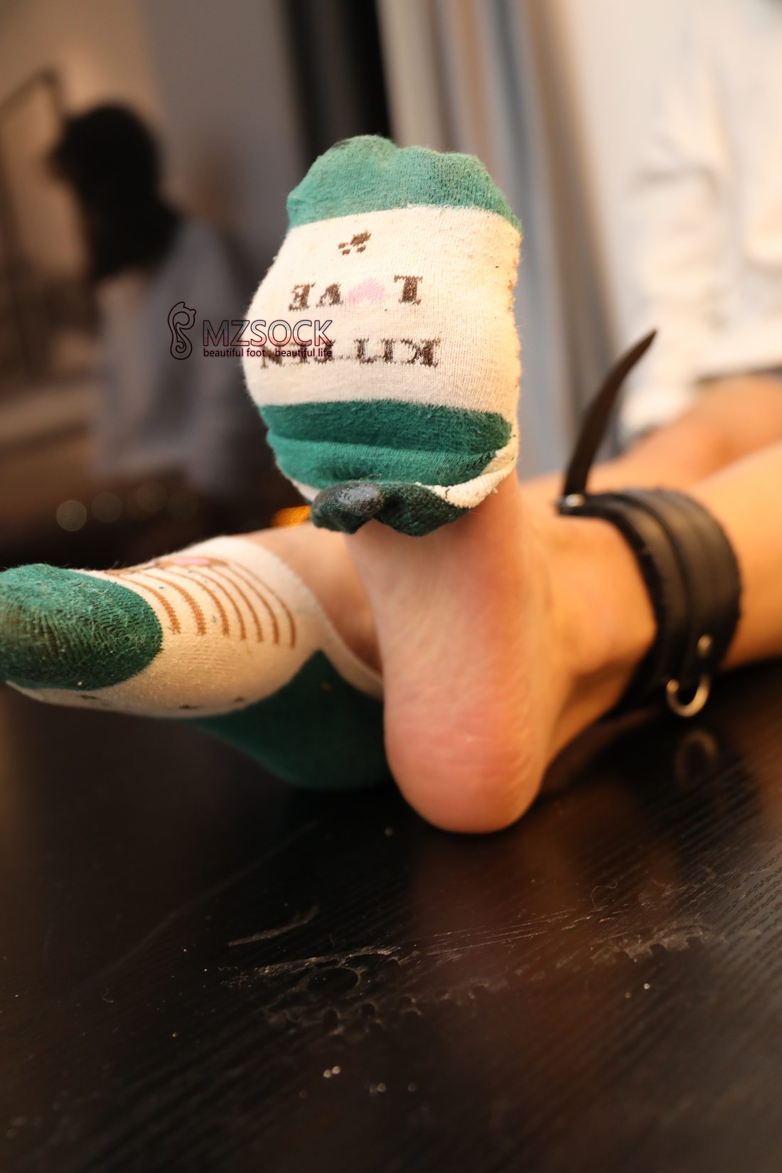 图片[31]-[MZSOCK爱美足] No.005 范范 在线浏览 – 速更版-美库