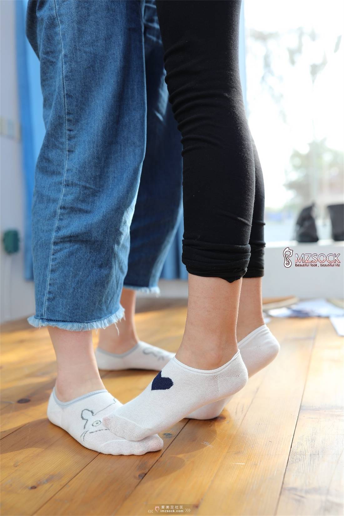 图片[13]-[MZSOCK爱美足] No.003 肖弧&佳妹 在线浏览 – 速更版-美库