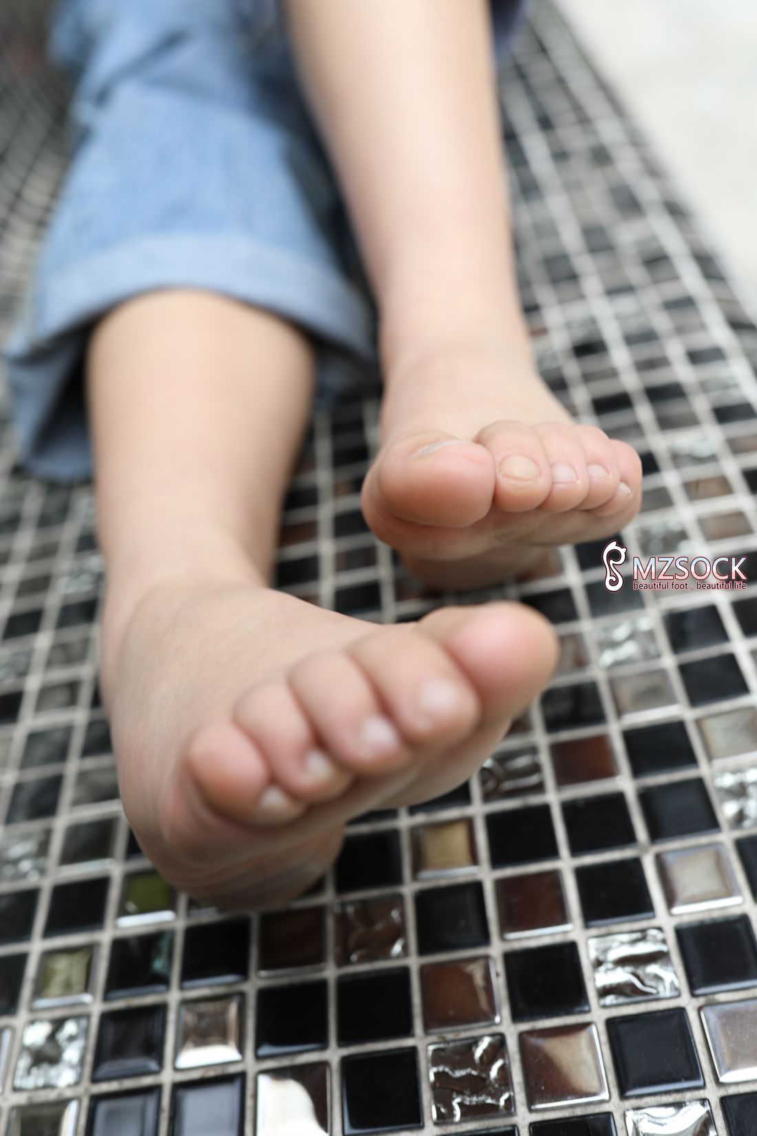 图片[140]-[MZSOCK爱美足] No.006 肖弧 在线浏览 – 速更版-美库