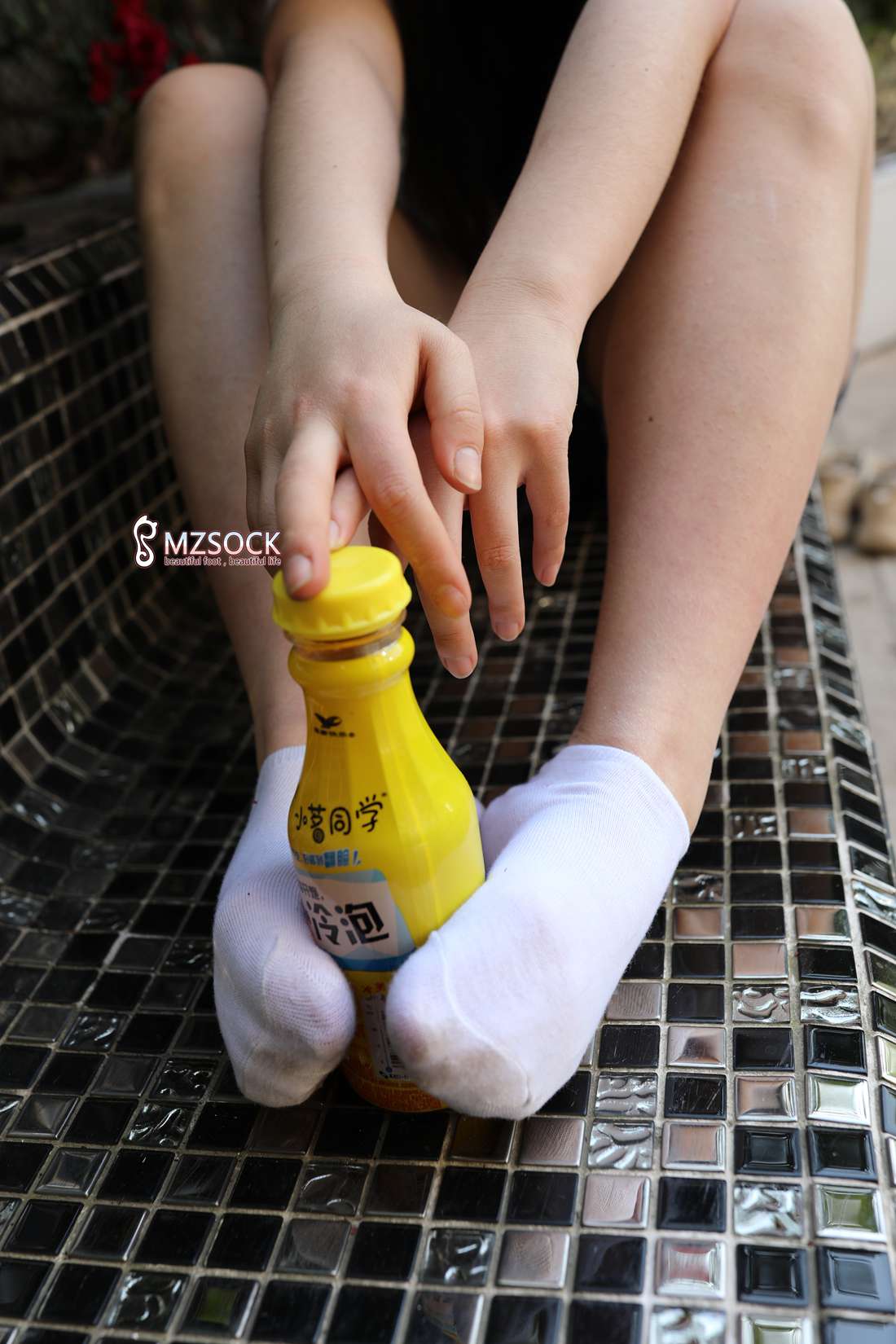 图片[172]-[MZSOCK爱美足] No.011 晓晓 在线浏览 – 速更版-美库