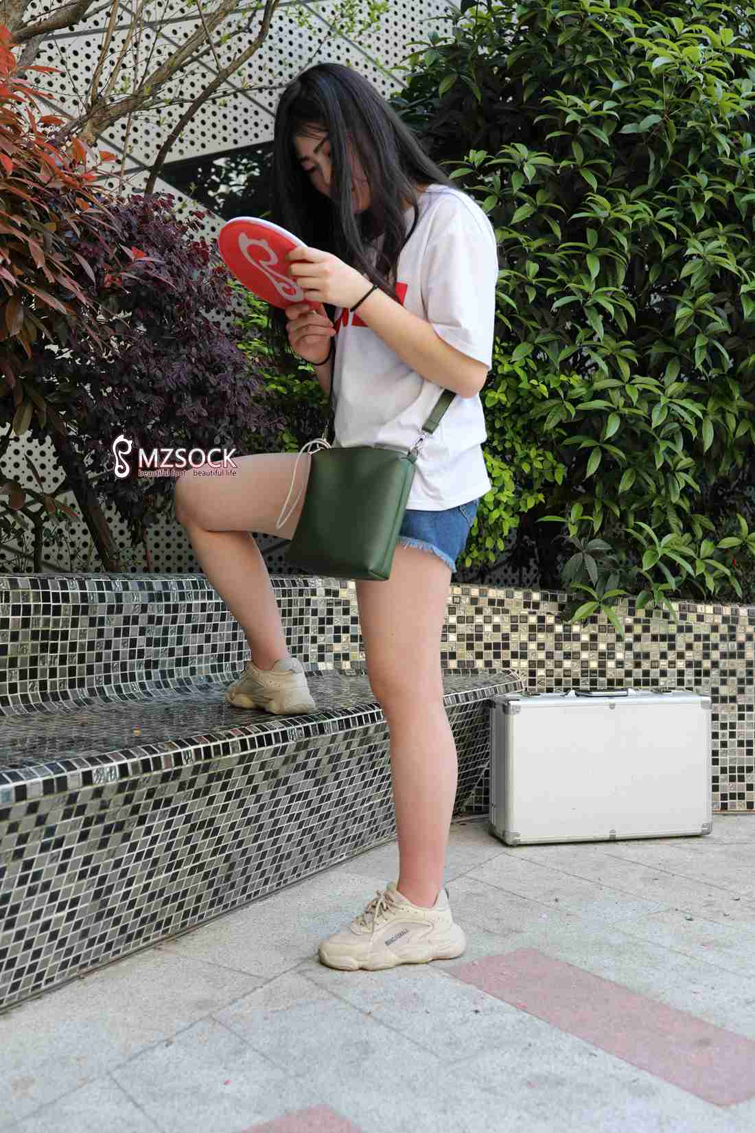 图片[131]-[MZSOCK爱美足] No.011 晓晓 在线浏览 – 速更版-美库