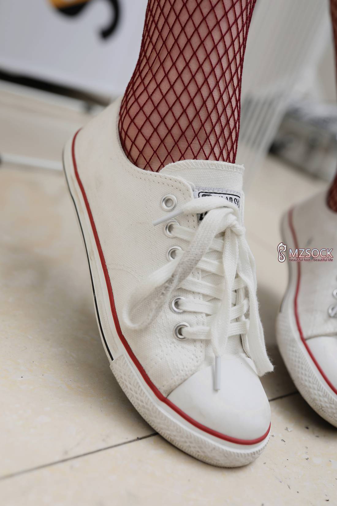 图片[44]-[MZSOCK爱美足] No.017 萱萱 在线浏览 – 速更版-美库