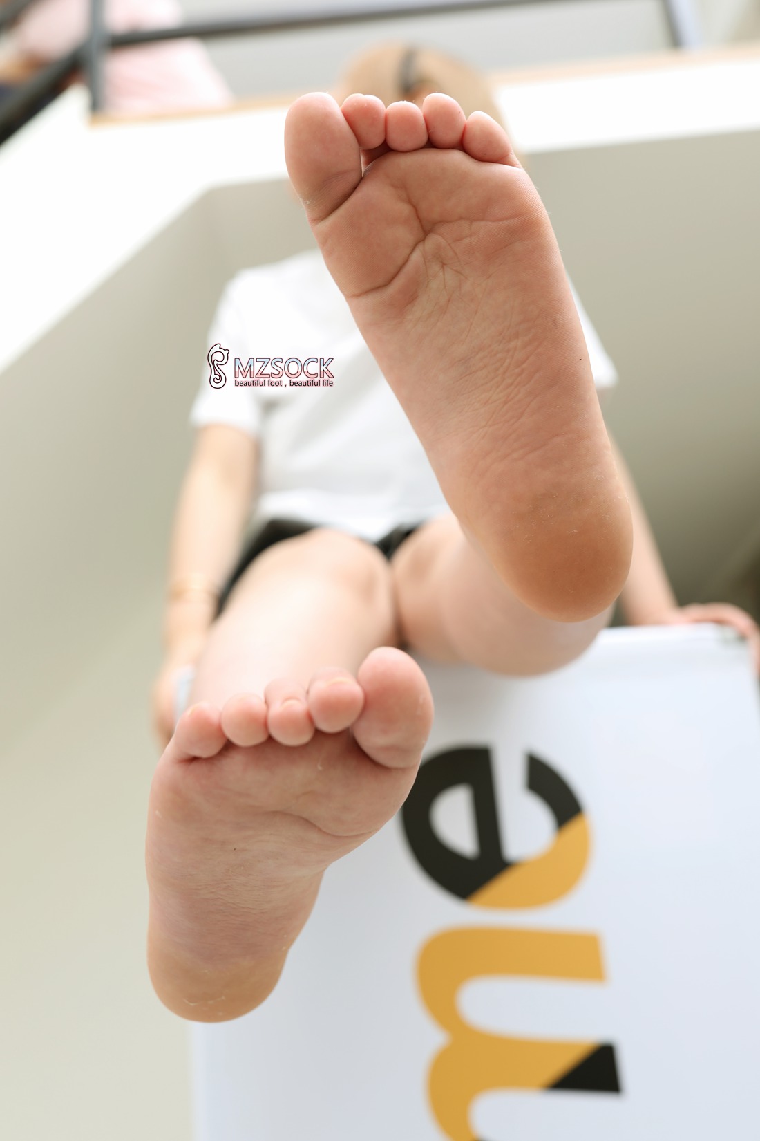 [MZSOCK爱美足] No.015 多多 在线浏览 – 优选-优选资源网