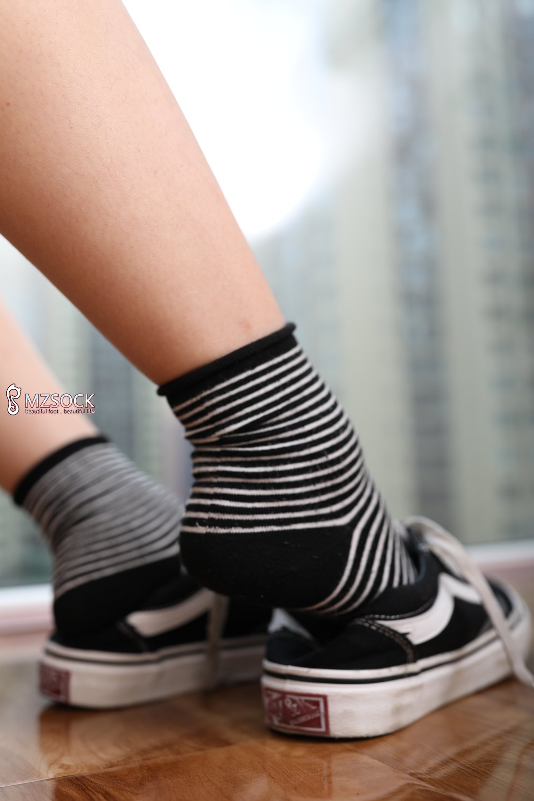 图片[26]-[MZSOCK爱美足] No.027 琪琪 在线浏览 – 速更版-美库