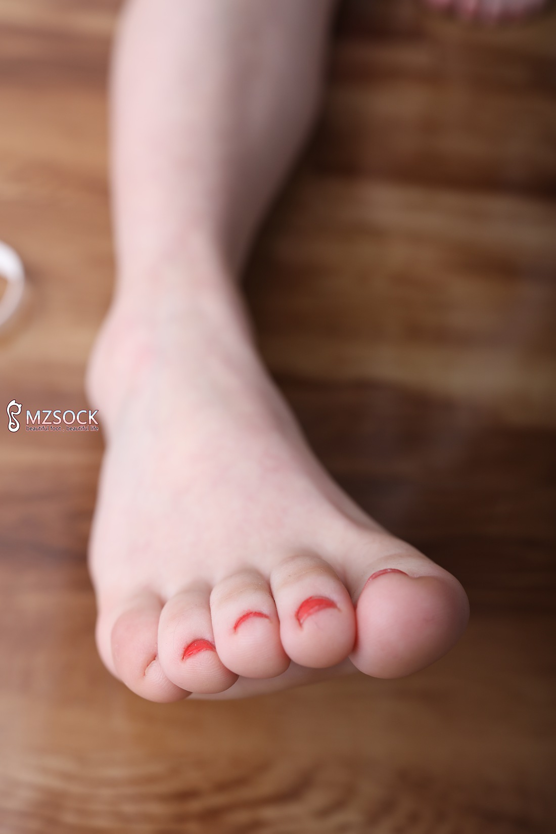 图片[12]-[MZSOCK爱美足] No.027 琪琪 在线浏览 – 速更版-美库