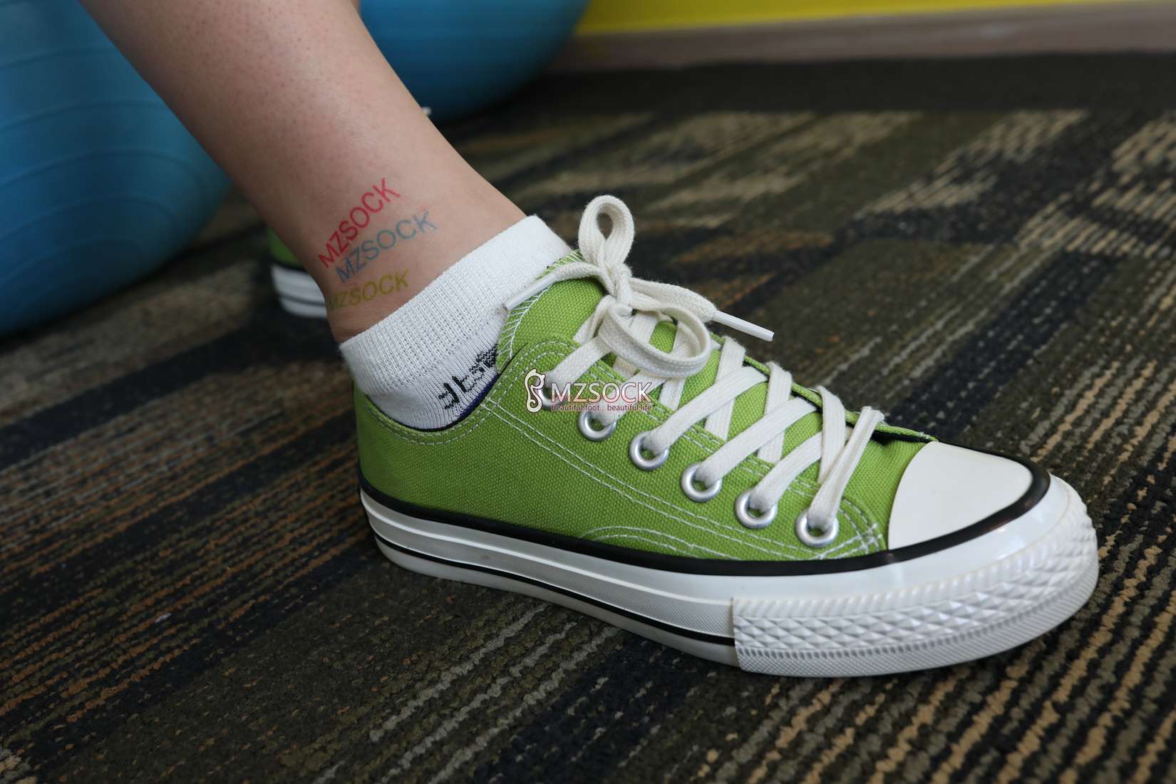 图片[6]-[MZSOCK爱美足] No.037 悦悦 在线浏览 – 速更版-美库