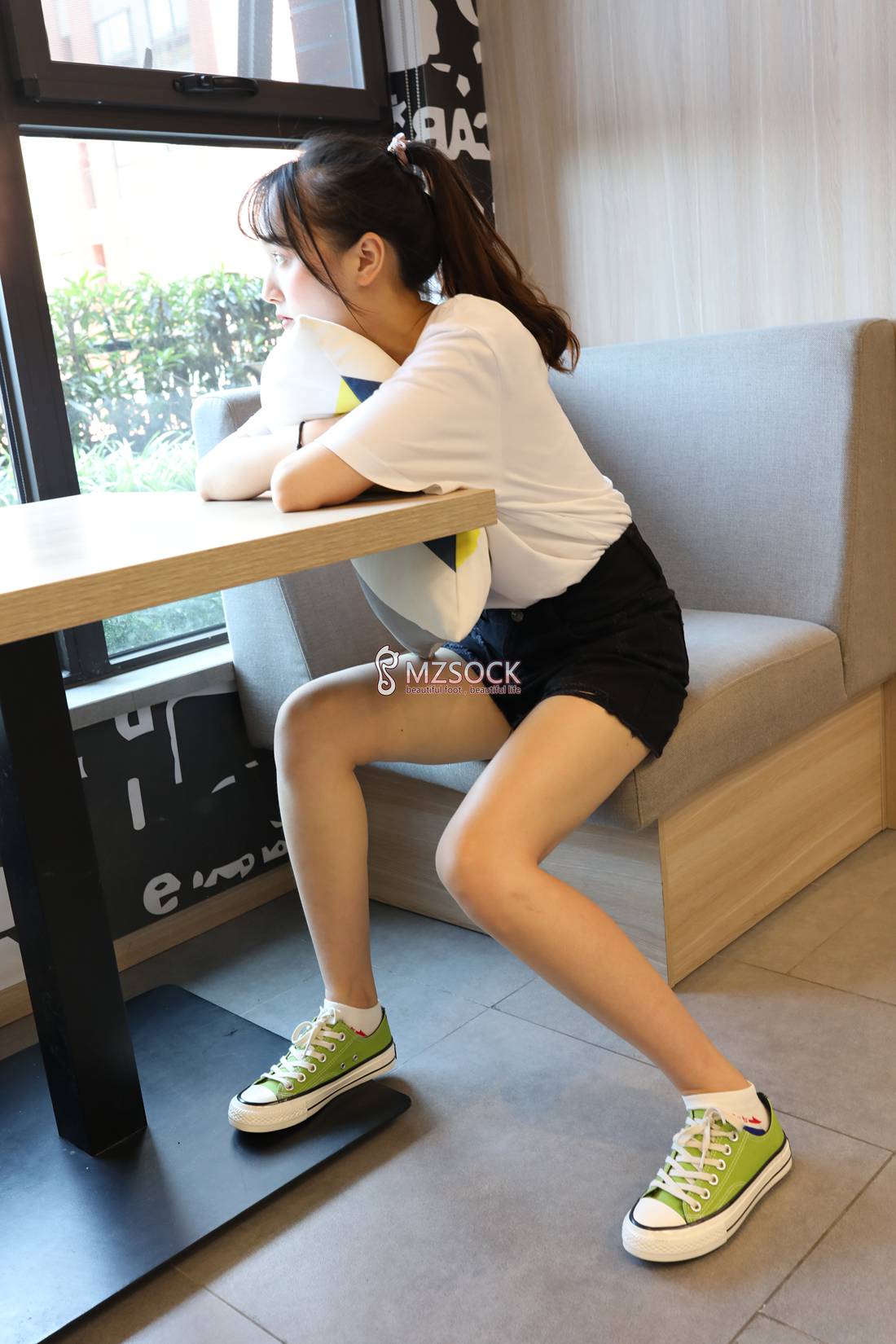 图片[11]-[MZSOCK爱美足] No.037 悦悦 在线浏览 – 速更版-美库