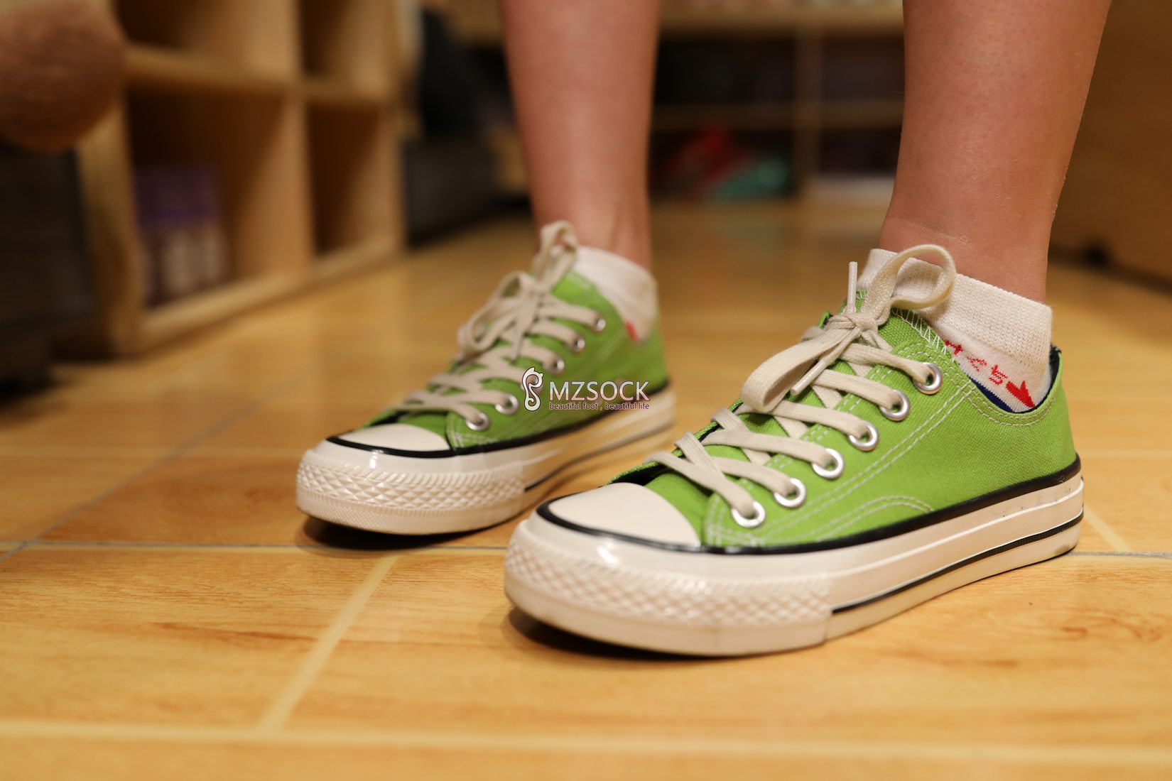 图片[18]-[MZSOCK爱美足] No.037 悦悦 在线浏览 – 速更版-美库