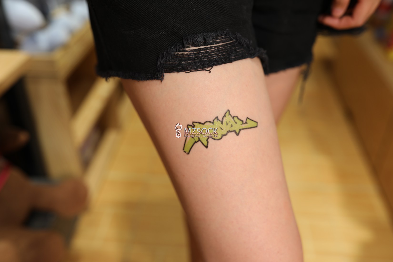 图片[136]-[MZSOCK爱美足] No.037 悦悦 在线浏览 – 速更版-美库