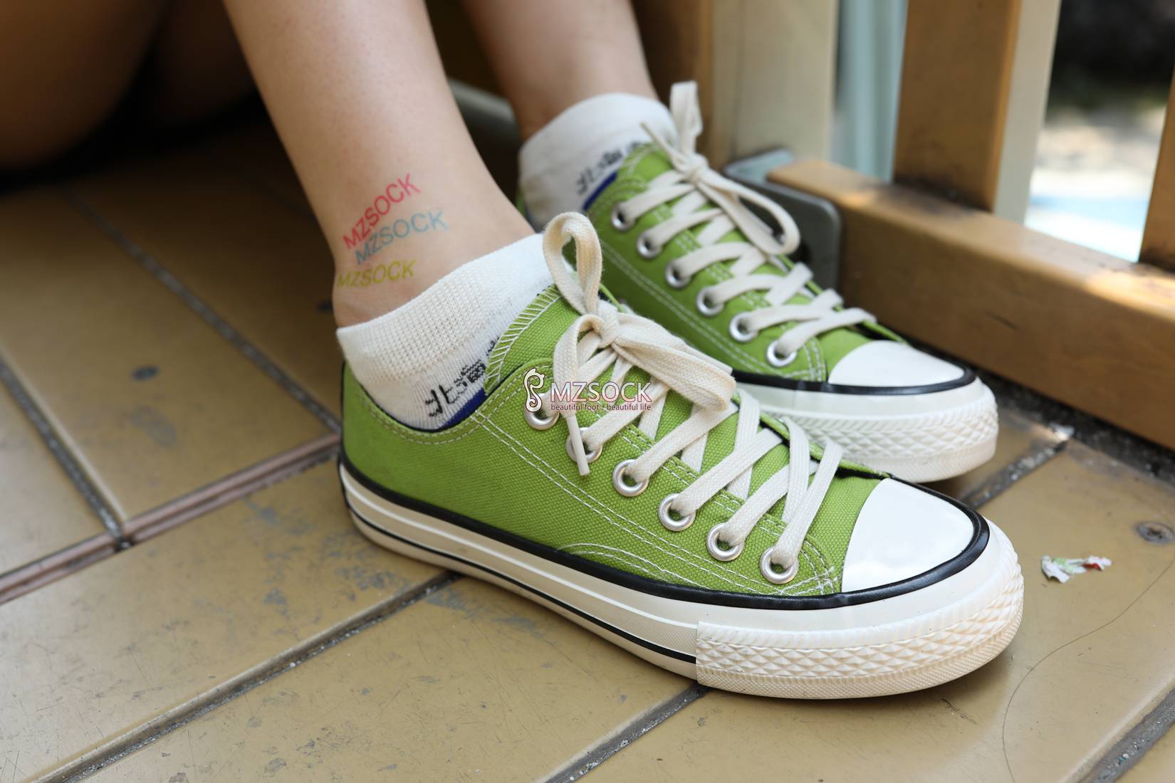 图片[97]-[MZSOCK爱美足] No.037 悦悦 在线浏览 – 速更版-美库