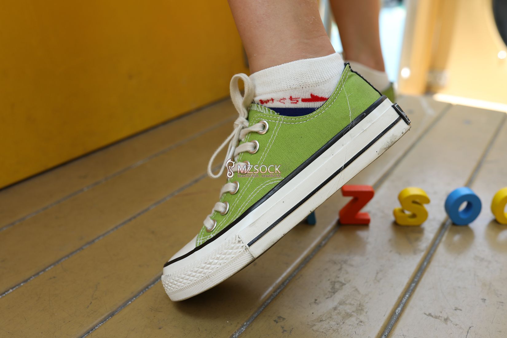 图片[88]-[MZSOCK爱美足] No.037 悦悦 在线浏览 – 速更版-美库