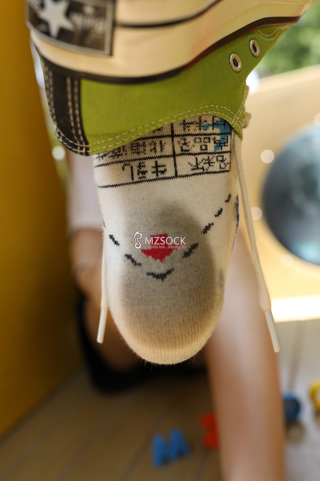 图片[14]-[MZSOCK爱美足] No.037 悦悦 在线浏览 – 速更版-美库