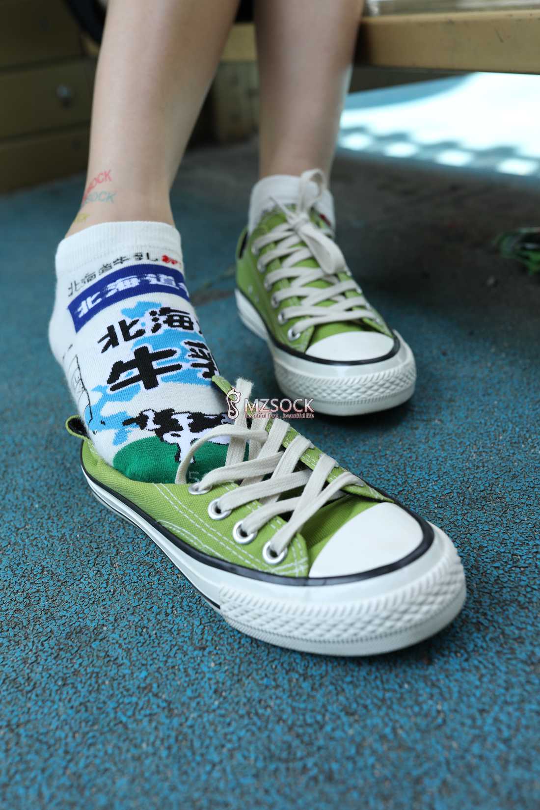 图片[52]-[MZSOCK爱美足] No.037 悦悦 在线浏览 – 速更版-美库