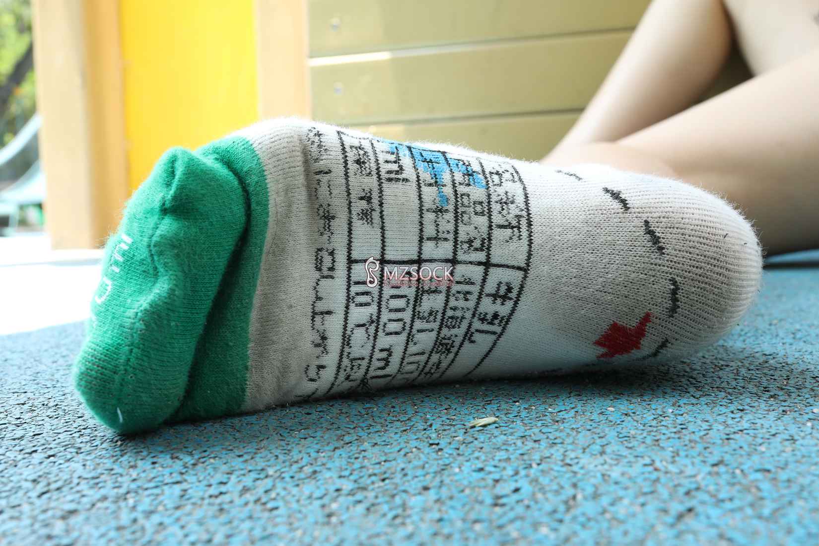 图片[38]-[MZSOCK爱美足] No.037 悦悦 在线浏览 – 速更版-美库