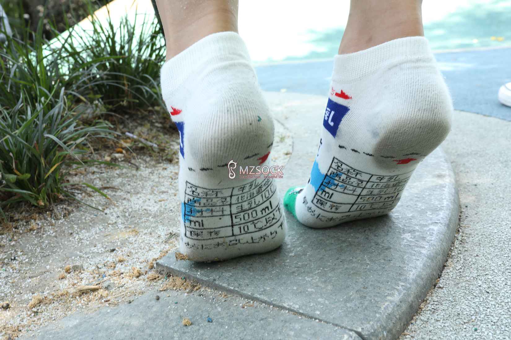 图片[96]-[MZSOCK爱美足] No.037 悦悦 在线浏览 – 速更版-美库