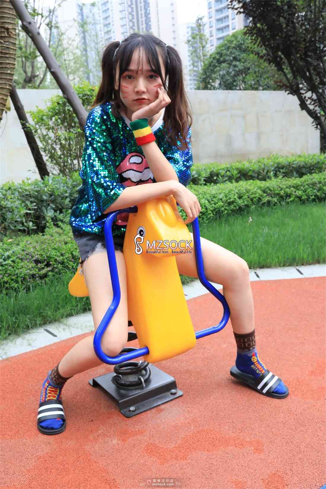 图片[16]-[MZSOCK爱美足] No.044 悦悦 在线浏览 – 速更版-美库