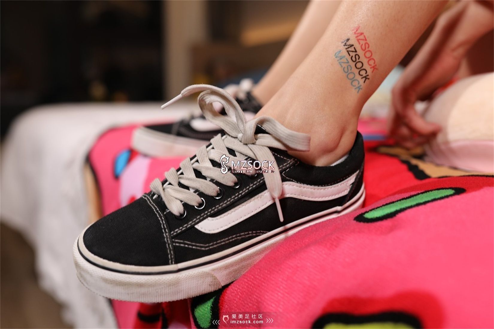 图片[33]-[MZSOCK爱美足] No.042 小爽 在线浏览 – 速更版-美库